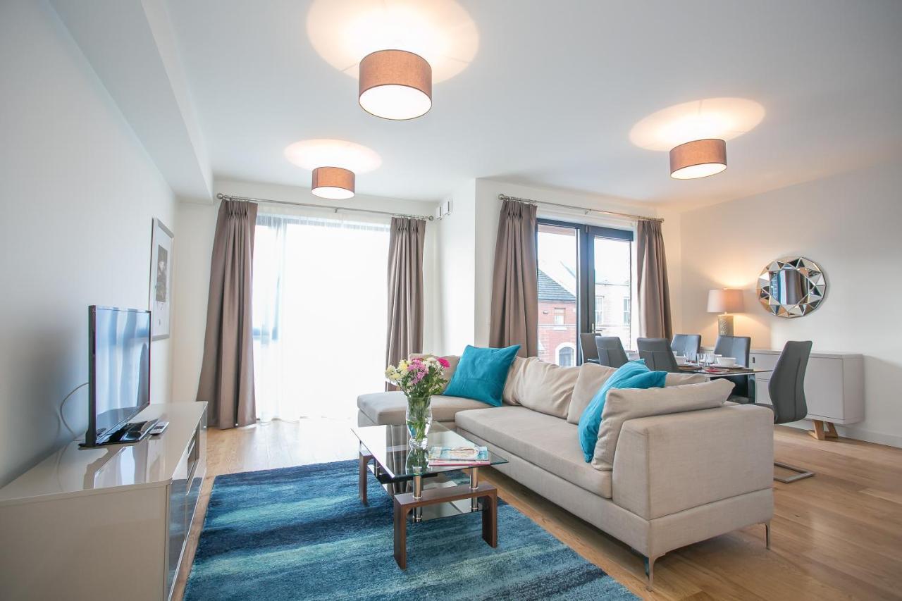 Grand Canal Square Apartments Дублин Экстерьер фото