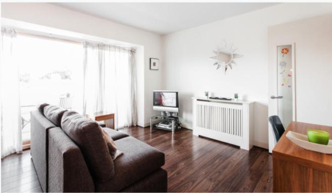 Grand Canal Square Apartments Дублин Экстерьер фото